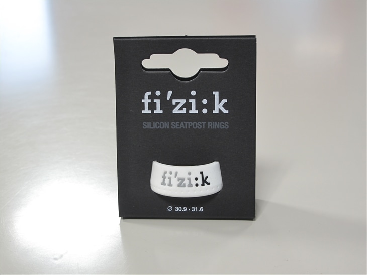 fi'zi:k ( フィジーク ) シリコンシートポストリング ホワイト 30.9-31.6