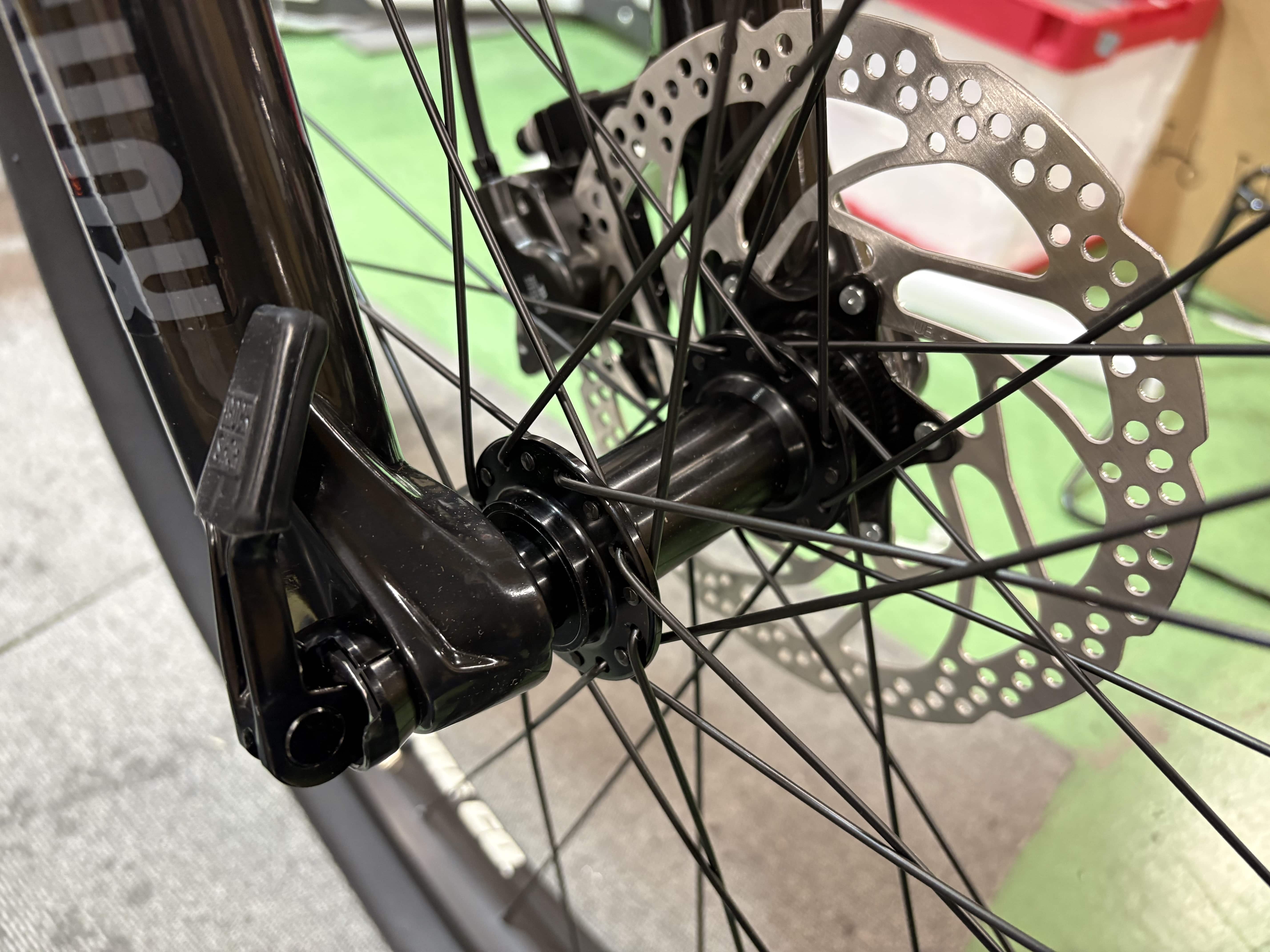 KONA ( �R�i ) �}�E���e���o�C�N HONZO ( �z���] ) �O���X�L�E�C M ( �g���ڈ�175cm�O�� )