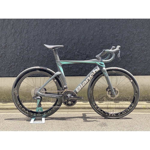 BIANCHI ( ビアンキ ) ロードバイク OLTRE RC DA Di2 ( オルトレ RC