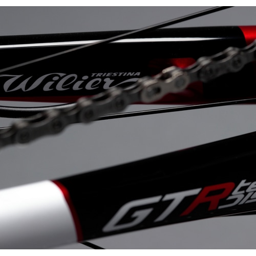 Wilier Triestina ( �E�B���G�[�� ) ���[�h�o�C�N GRANTURISMO R TEAM DISC SHIMANO 105 DISC �d�l ( �O�����c�[���Y���A�[�� �`�[�� �f�B�X�N ) �u���b�N/���F���x�b�g���}�[�g S ( �g���ڈ�170cm�O�� )
