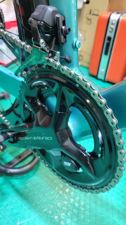 【訳アリ品】 BIANCHI ( ビアンキ ) ロードバイク OLTRE RC DURA-ACE DI2 ( オルトレ RC デュラエース DI2 ) メタリックチェレステ/チェレステ-フルグロッシー 55 ( 身長目安175cm前後 )