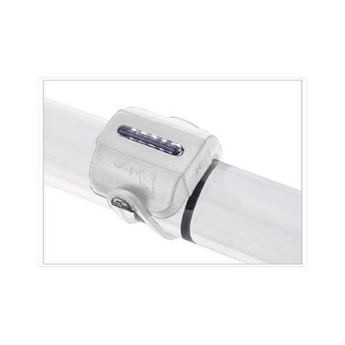 OWLEYE ( オウルアイ ) テールライト ハイラックス M5 アウトレット商品 ホワイト