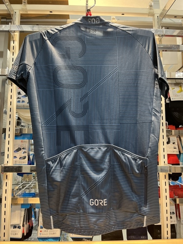 GORE WEAR ( �S�A�E�F�A ) �����W���[�W C3 �X�g���_�[�� �u�����h �W���[�W �f�B�[�v�E�H�[�^�[�u���[ / �I�[�r�b�g�u���[ S ( EU�T�C�Y )