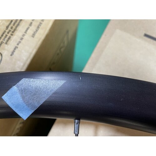 yAiz MAVIC ( }BbN ) [hoCNpzC[(fBXNu[Lp) KSYRIUM 30 DCL ( LVE 30 fBXN ) OZbg A V}mHG / 700C (622x19TC)m^CTCY:25-32mm n