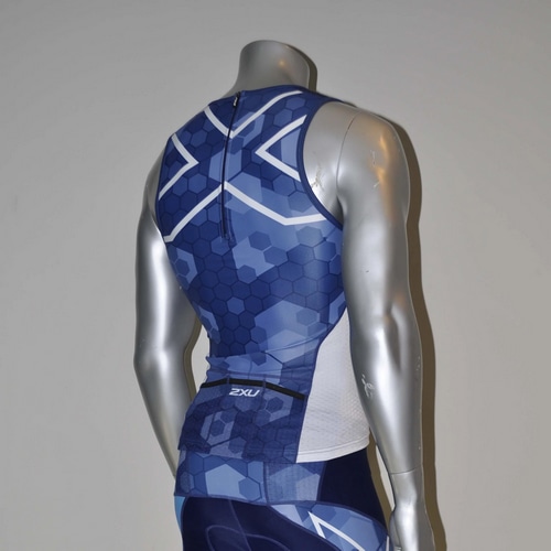 2XU ( c[^CY[ ) W[W m[X[u X-VENT REAR ZIP TRI TOP ( X-Fg A Wbv gC gbv ) NHC / zCg S