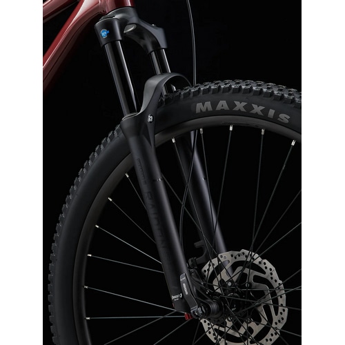 MERIDA ( _ ) }EeoCN BIG.NINE TR 600 ( rbOiC TR 600 ) Ob^[`F[ ( Vo[ ) ER63 38 (gڈ165cmO)