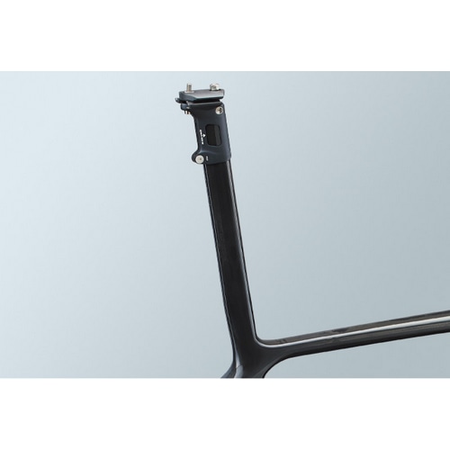 GIANT ( �W���C�A���g ) ���[�h�t���[�� TCR ADVANCED SL DISC FRAME SET ( TCR �A�h���@���X�h SL �f�B�X�N �t���[���Z�b�g ) �J�[�{�� 680XS ( �K���g��155-170cm )