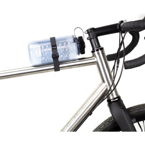 RESTRAP ( ���X�g���b�v) �p�[�c�E�A�N�Z�T�� FAST STRAPS ( �t�@�X�g �X�g���b�v�X ) �u���b�N M