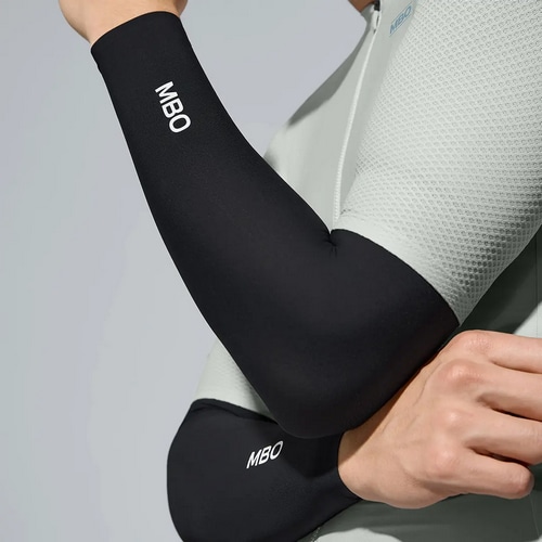 MBO ( エムビーオー ) アームカバー AA10 II CYCLING COOLING FEELING UV ARM SCREENS ( AA10 II サイクリング クーリングフィーリング UV アームスクリーン ) ブラック M