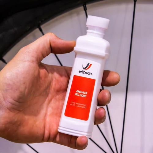 VITTORIA ( ビットリア ) ワックス/ポリッシュ BEAD GLIDE ( ビード グライド ) 100ml