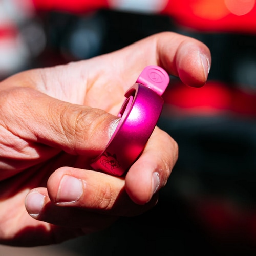 knog. ( mO ) xEz[ Oi CLASSIC SMALL KNOG x EF ( IC NVbNx X[ ) sN