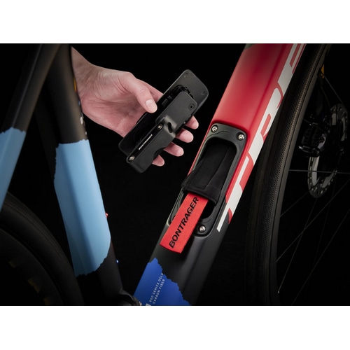 TREK ( トレック ) ロードバイク DOMANE SLR 7 ( ドマーネ SLR 7 ) トレックブラック 50 ( 適正身長160-165cm前後 )