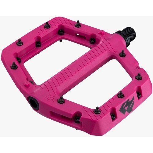 RACEFACE ( [XtFCX ) tbgy_ CHESTER PEDAL ( `FX^[ y_ ) }WF^ L