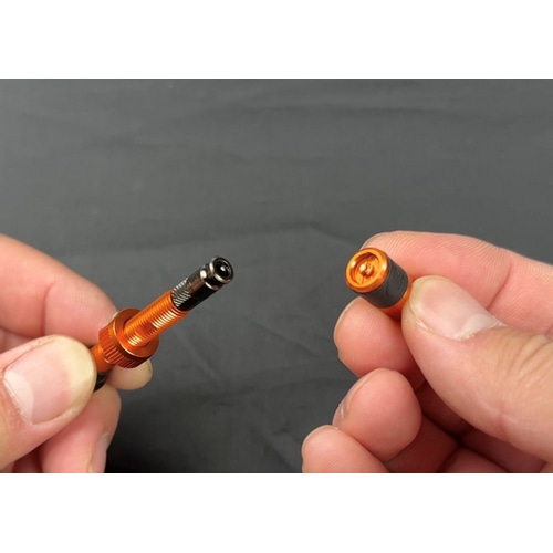 CLIK VALVE ( NbNou ) ouGNXeV QUIK CAP ALUMINUM ( NCbNLbv A~jE ) fB[vu[ 4