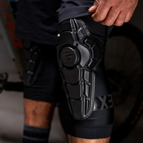 G-FORM ( W[tH[ ) veN^[ PRO-X3 KNEE GUARD ( v GbNX3 j[K[h ) gv}bhubN L