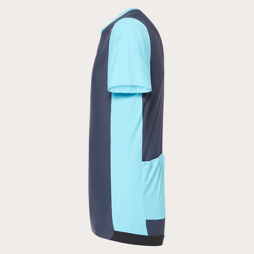 OAKLEY ( オークリー ) 半袖ジャージ POINT TO POINT 1/4 ZIP JERSEY ( ポイント トゥ ポイント クオーター ジップ ジャージ ) ファゾム/ブライトブルー M