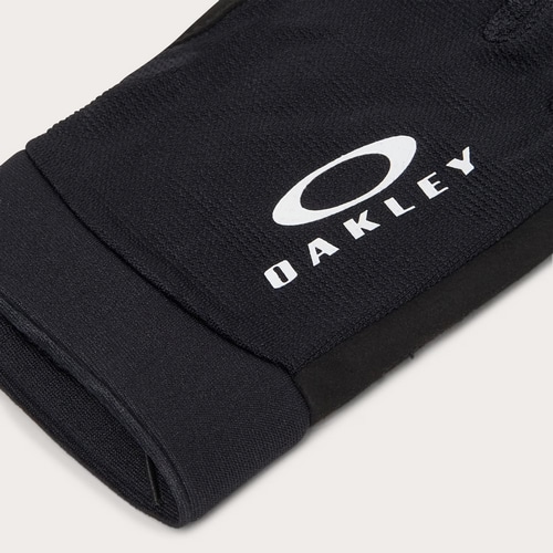 OAKLEY ( オークリー ) 指切りグローブ SEEKER FINGERLESS GLOVE ( シーカー フィンガーレス グローブ ) ブラックアウト M