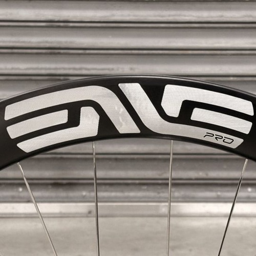 ENVE ( �G�����B ) ���[�h�o�C�N�p�z�C�[��(�f�B�X�N�u���[�L�p) SES 4.5 PRO �O��Z�b�g �V���o�[ �V�}�mHG / 700C(622/����:23.5mm)[�^�C�����ڈ�:28mm]