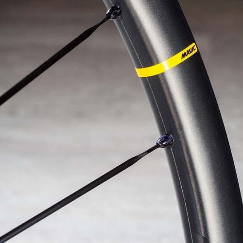 MAVIC ( �}���B�b�N ) ���[�h�o�C�N�p�z�C�[��(�f�B�X�N�u���[�L�p) COSMIC ( �R�X�~�b�N ) SLR 32 DCL �O��Z�b�g/�V�}�mHG/700C(622x21TC) �m�^�C����:�ڈ�25-32mm�n