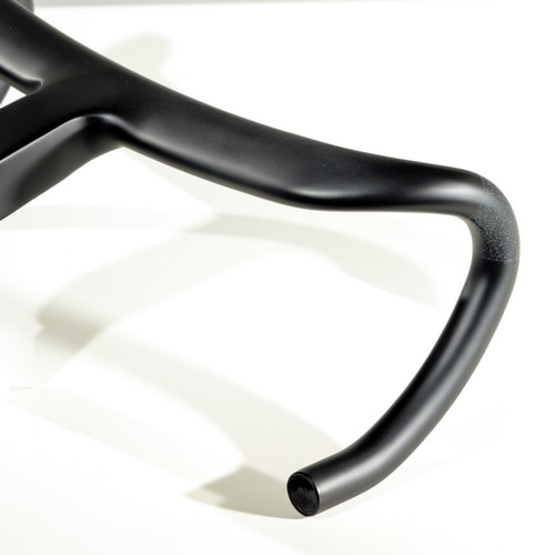 ANTARES ( �A���^���X ) ���[�h�o�C�N�p�n���h���o�[�i�h���b�v�n���h���o�[�j CARBON ROAD COCKPIT ( �J�[�{�� ���[�h �R�b�N�s�b�g ) 400/100mm