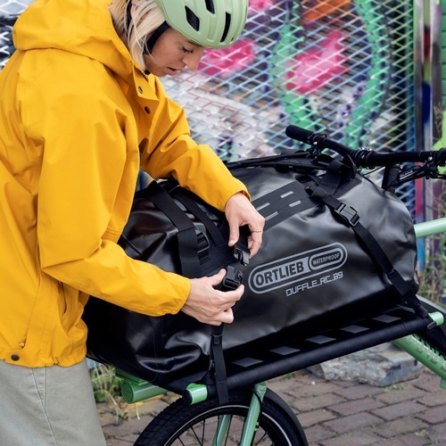 ORTLIEB ( �I���g���[�u ) �o�b�O�p�p�[�c �J�[�S�X�g���b�v