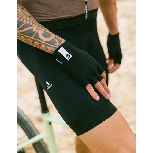 ETXE-ONDO ( �G�`�F�I���h ) �w�؂�O���[�u NEKU GLOVES ( �l�N �O���[�u ) �u���b�N XL