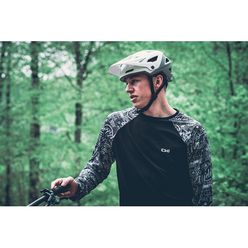 TSG ( eB[GXW[ ) X|[cwbg CHATTER SOLID COLOR ( `^[ \bhJ[ ) TezCgR[ L/XL ( 58-62cm )