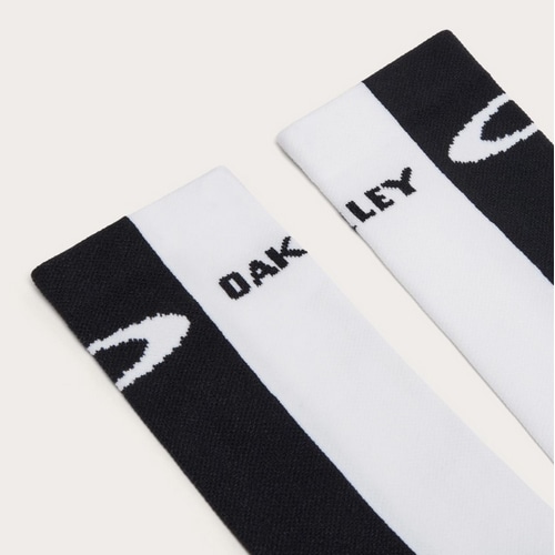 OAKLEY ( I[N[ ) \bNX ICON ROAD SHORT SOCKS ( ACR [h V[g\bNX ) zCg/ubN M ( 25-27cm )