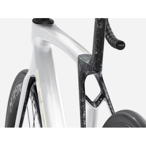 TREK ( �g���b�N ) ���[�h�o�C�N MADONE SL 6 GEN 8 ( �}�h�� SL 6 GEN 8 ) �O���X�N���X�^���z���C�g/�}�b�g�f�B�[�v�X���[�N M ( �g���ڈ�170cm�O�� )
