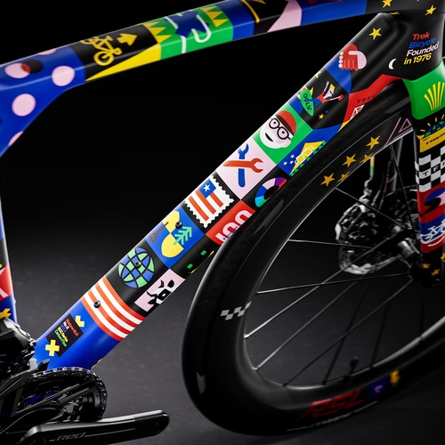 TREK ( �g���b�N ) ���[�h�o�C�N Madone SLR 9 AXS Gen 8 ( �}�h�� SLR 9 �A�N�Z�X ��8���� ) The First 50 ICON XS (�g���ڈ�160cm�O��)