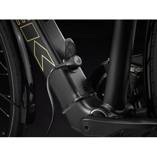 TREK ( トレック ) 電動アシスト自転車（e-bike） FX+ 2 ブラック L
