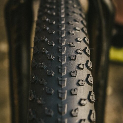 GOODYEAR ( ObhC[ ) `[uX^C Peak SL Race Tubeless Complete ( s[N GXG [X `[uXRv[g ) ^ ( uE ) 29x2.25 (57-622)