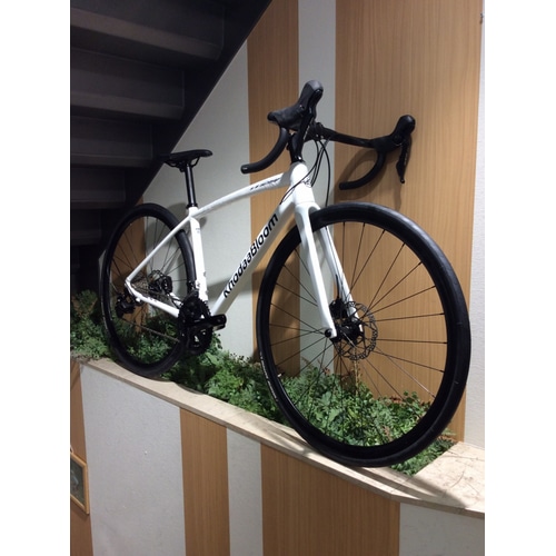 KHODAABLOOM ( コーダーブルーム ) ロードバイク FARNA DISC ( ファーナ ディスク ) SHIMANO 105 R7020  お茶の水店オリジナル完成車 マットホワイト 430 (適応身長目安160-165㎝前後)