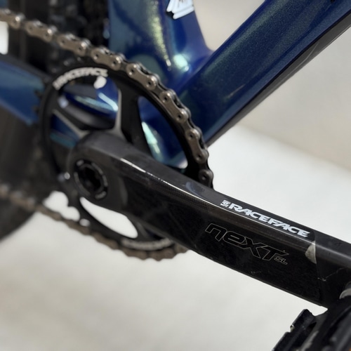 yԓzMERIDA ( _ ) }EeoCN BIG.NINE 9000 ( rbOiC 9000 ) FB07 Xp[NOu[(ubN) 43 / MTCY (gڈ170-185cmO)