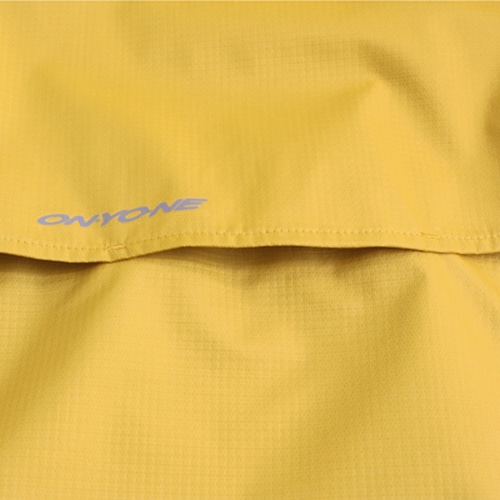 ONYONE ( �I�����l ) ���C���E�F�A �I�[���E�F�U�[�W���P�b�g �z���C�g