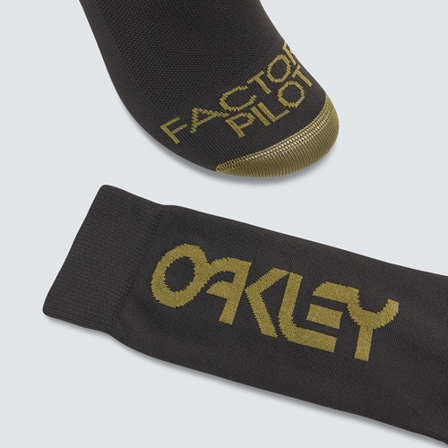 OAKLEY ( I[N[ ) \bNX FACTORY PILOT MTB SOCKS yICꔄz ( t@Ng[ pCbg MTB \bNX ) ubN/j[_[NubV S