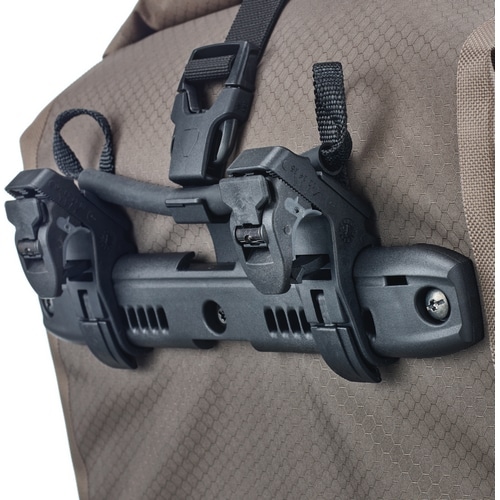 ORTLIEB ( �I���g���[�u ) �p�j�A�E�T�C�h�o�b�O �O���x���p�b�N QL2.2(�y�A) �_�[�N�T���h 29L(�y�A)