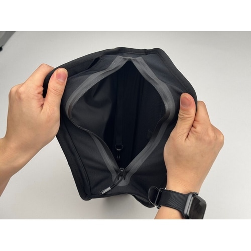 FIDLOCK ( フィドロック ) フレームバッグ TWIST ESSENTIAL BAG ( ツイスト エッセンシャル バッグ ) ブラック L