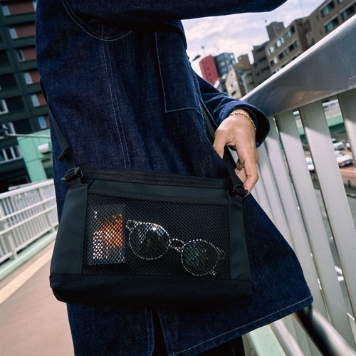 CHROME ( N[ ) TRbV ASSISTANT SACOCHE 3L ( AVX^g TRbV 3L ) }bgubN 3L