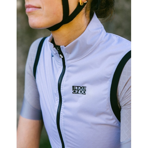 ETXE-ONDO ( �G�`�F�I���h ) �x�X�g�E�W�� EON VEST ( �G�I�� �x�X�g ) �O���[ M