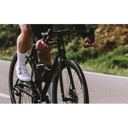 MAXXIS ( マキシス ) チューブレスタイヤ HIGH ROAD チューブレス レディ仕様 ( ハイロード ) 700X30C ( 622 )