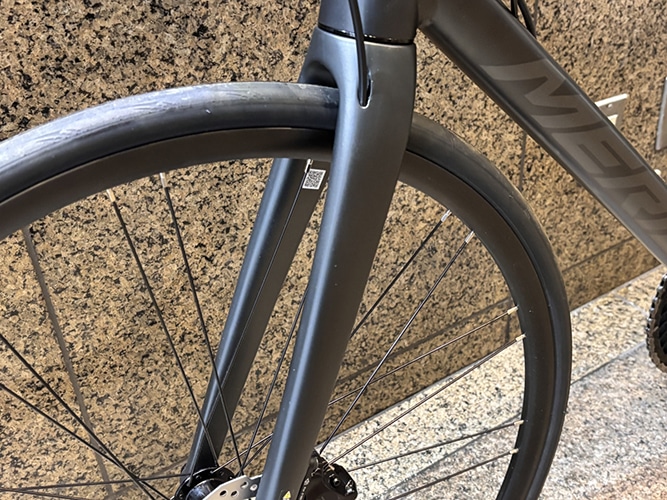 MERIDA ( �����_ ) ���[�h�o�C�N SCULTURA 400 ( �X�N���g�D�[�� 400 ) �V���N�u���b�N / �_�[�N�V���o�[ ( FK02 ) 41 / 3S (�K���g���ڈ�150-160cm�O��)