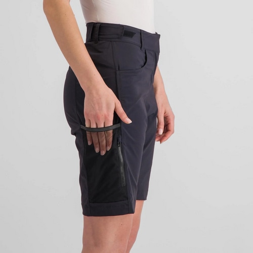 SPORTFUL ( スポルトフル ) レーサーパンツ SUPERGIARA W OVERSHORT ( スーパージアラ ウィメンズ オーバーショーツ ) ブラック S レディース