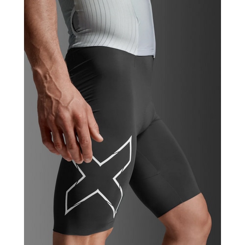 2XU ( �c�[�^�C���Y���[ ) �g���C�X�[�c LIGHT SPEED REACT SLEEVED TRISUIT ( ���C�g �X�s�[�h ���A�N�g �X���[�u �g���C�X�[�c ) CLM/IDK M