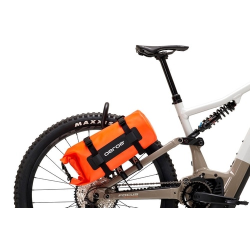 AEROE ( �G���G ) ���A�o�b�O�E�L�����A�o�b�O HEAVY DUTY DRYBAG ( �w�r�[ �f���[�e�B�[ �h���C�o�b�O ) �I�����W 8L