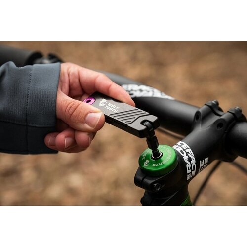 WOLFTOOTH ( �E���t�g�D�[�X ) �g�эH�� 6BIT HEX WRENCHI MULTI TOOL ( 6�r�b�g �w�b�N�X �����` �}���` �c�[�� ) ���b�h 0