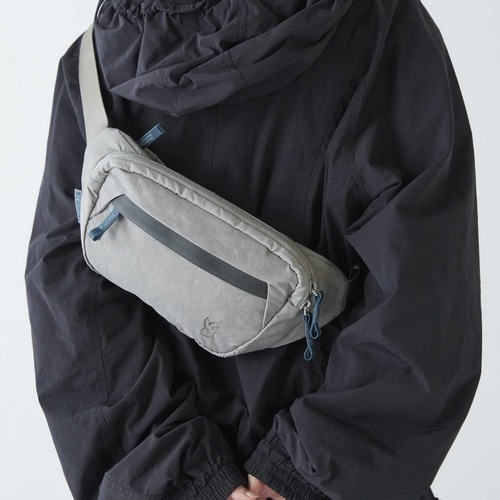 CHROME ( クローム ) ショルダーバッグ他(ダッフル、ブリーフケース、ワンハンドル、キャリーバッグ) SABIN 6L SLING ( サビン 6L スリング ) セージ 6L