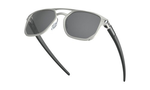 OAKLEY(オークリー) サングラス LATCH ALPHA ( ラッチアルファ ) Matte