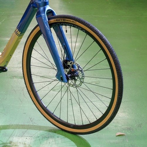 BIANCHI ( ビアンキ ) グラベルロード ARCADEX 海外仕様車 【オンライン専売/直送限定 アウトレット特価車体】 ( アルカデックス ) ゴールド ストーム / ブルーノート グロッシー L ( 身長目安185cm前後 )