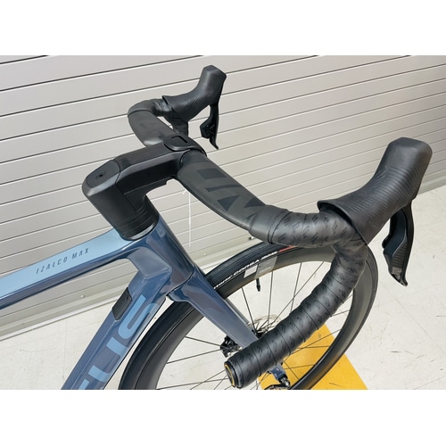 FOCUS ( フォーカス ) ロードバイク 【アウトレット特価】 IZALCO MAX D9.7 AXS ( イザルコマックス ディスク 9.7 AXS ) ストーンブルー 54 ( 身長目安180cm前後 )